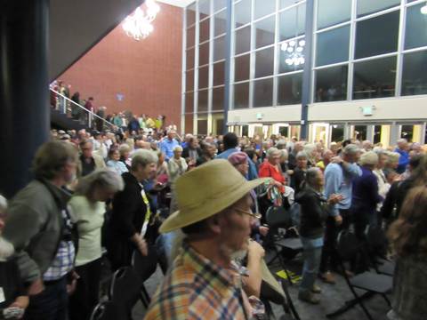 Sanders Crowd